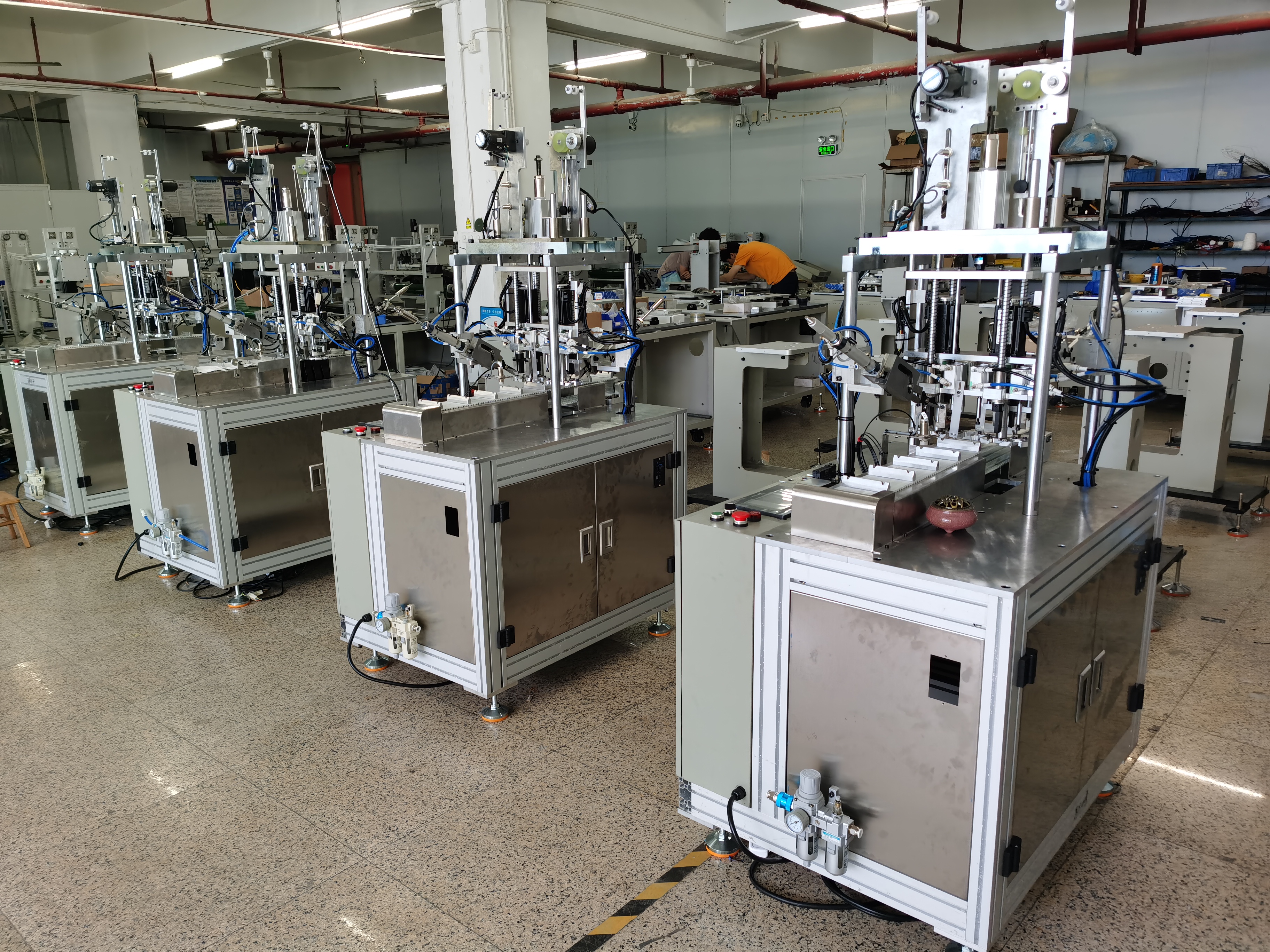 全自動(dòng)焊耳帶機(jī)